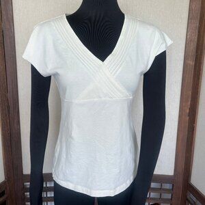 Ann Taylor White V Neck Cap Sleeve Top